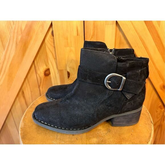Born Morocco Bootie Black Distressed Leather Zip Ankle Boot Size US 6 - Picture 1 of 7